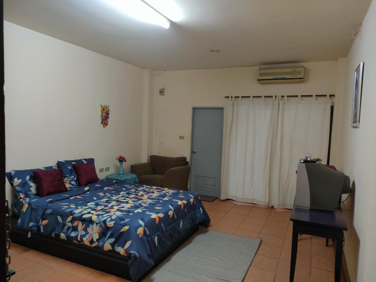 Apartments Thai Smile Pattaya Exterior foto